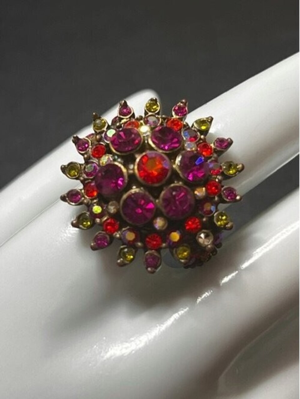 B6797 SWEET ROMANCE Cluster adjustable sz Ring Red pink rhinestone Antique Brass